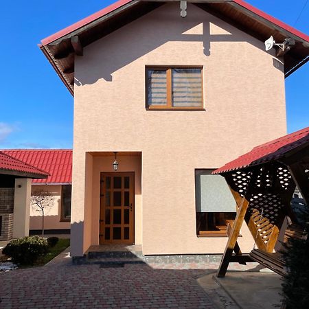 Azaliya Vila Lazeshchyna Exterior foto